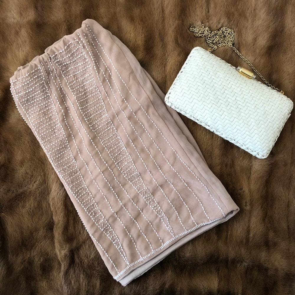 🐕 Lauren Conrad beaded skirt